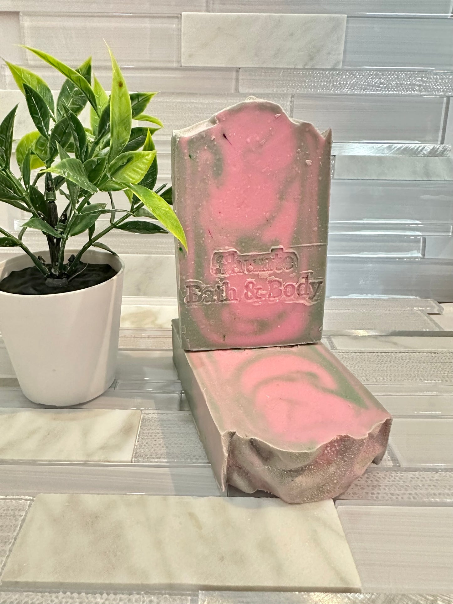 Lavender & Eucalyptus Bar Soap with Coconut Milk, Kaolin Clay Clay