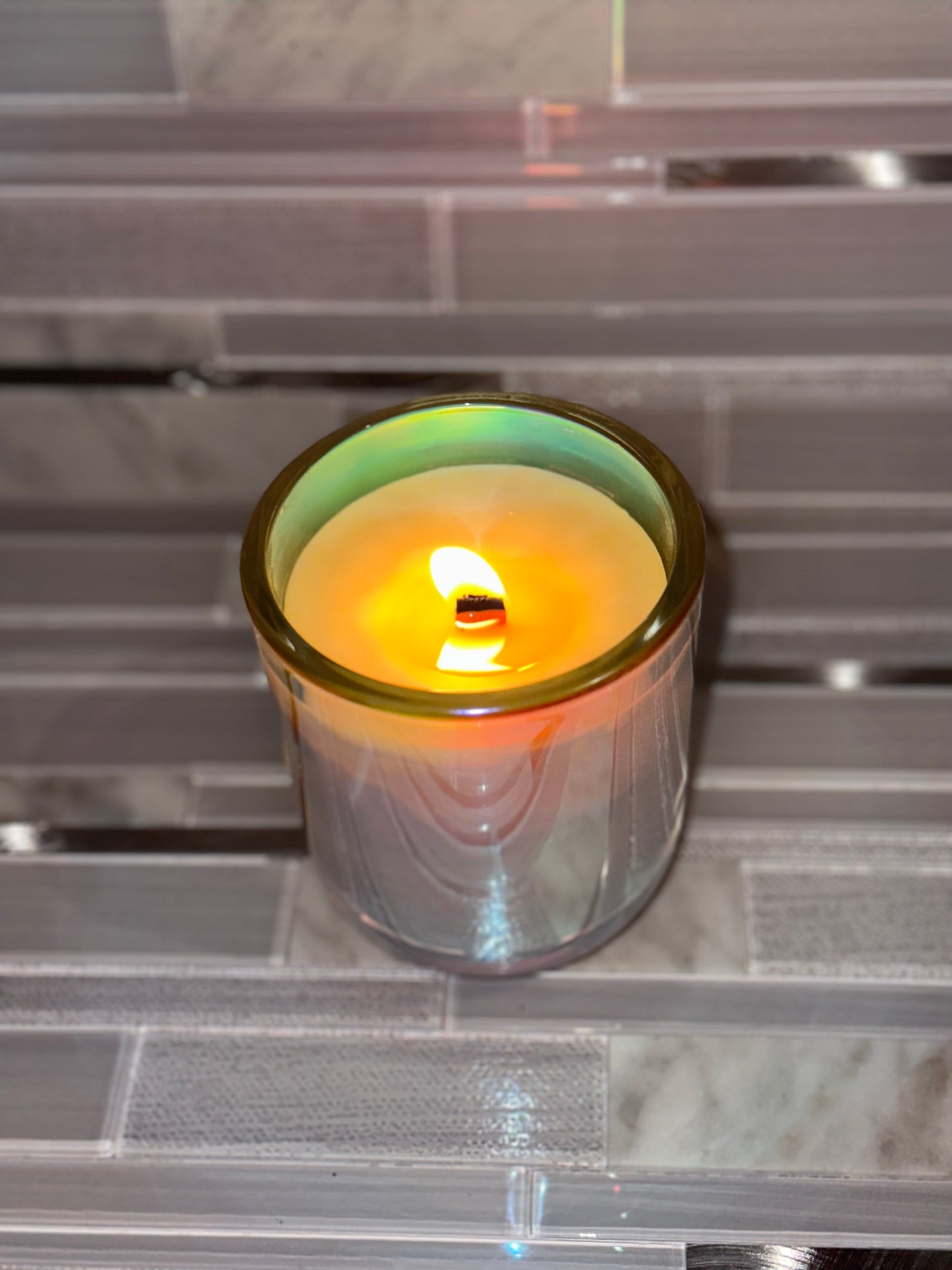 IIRRIDESCENT VESSEL BEESWAX & COCONUT CANDLE