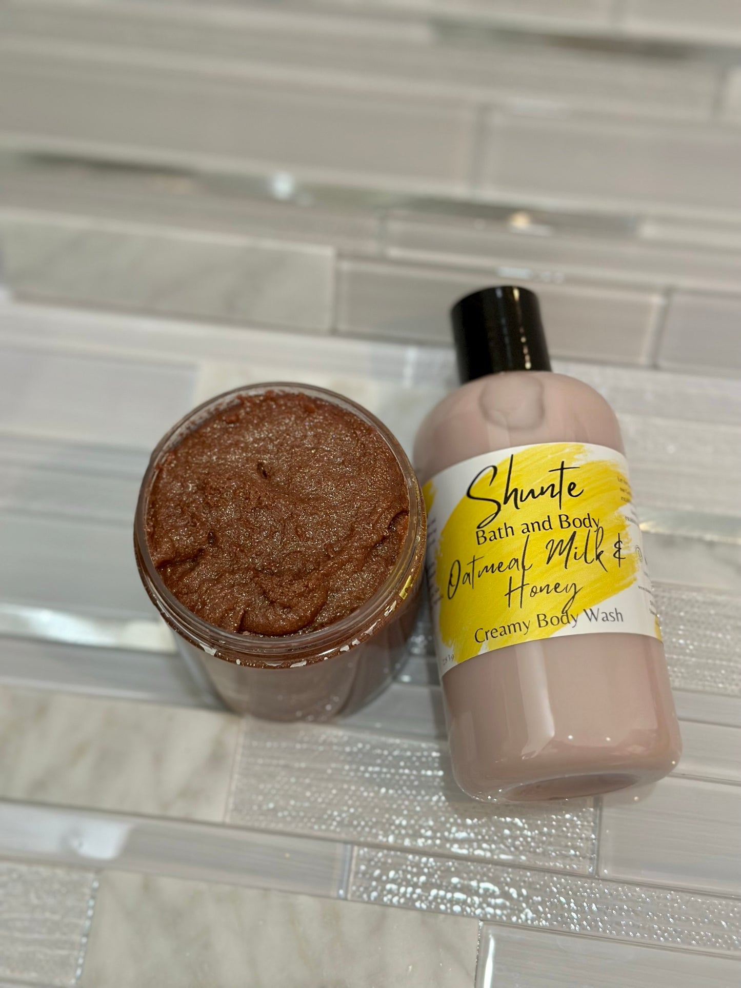 Oatmeal Milk & Honey Shower Gel